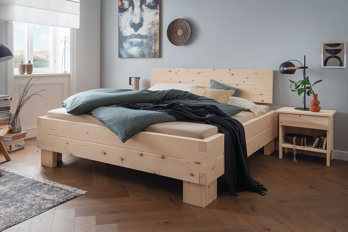 Das Balkenbett Vulkano mit seiner massiven Optik und variablem Kopfhaupt. Hallstatt